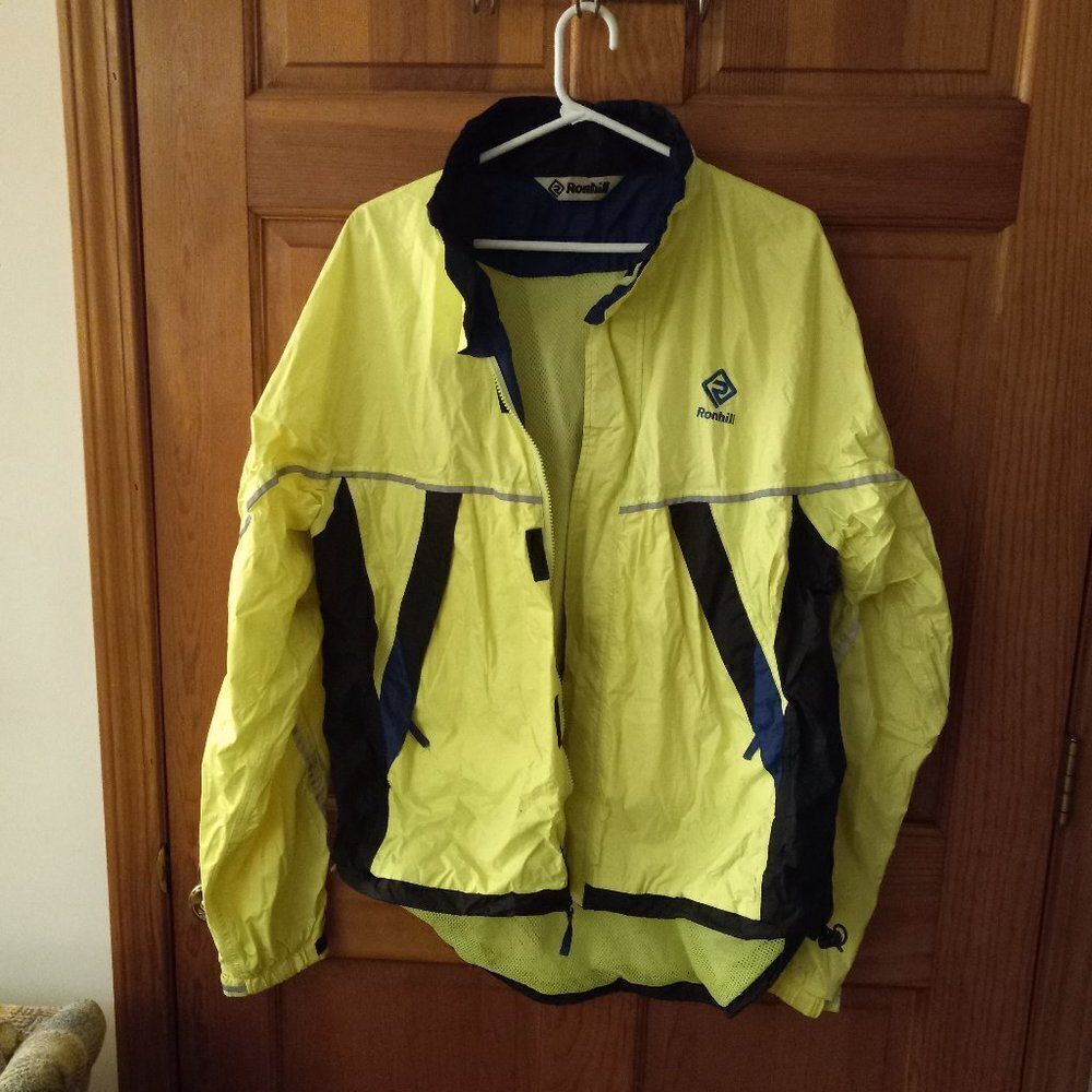 Ronhill  Outdoor Sporty Running/Bike Lightweight LG Zipper Jacket